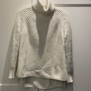 525 America sweater